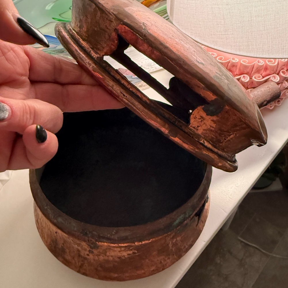 Antique copper bedpan 19th century Decorative copper pan, farmhouse Handmade - Picture 5 of 6
